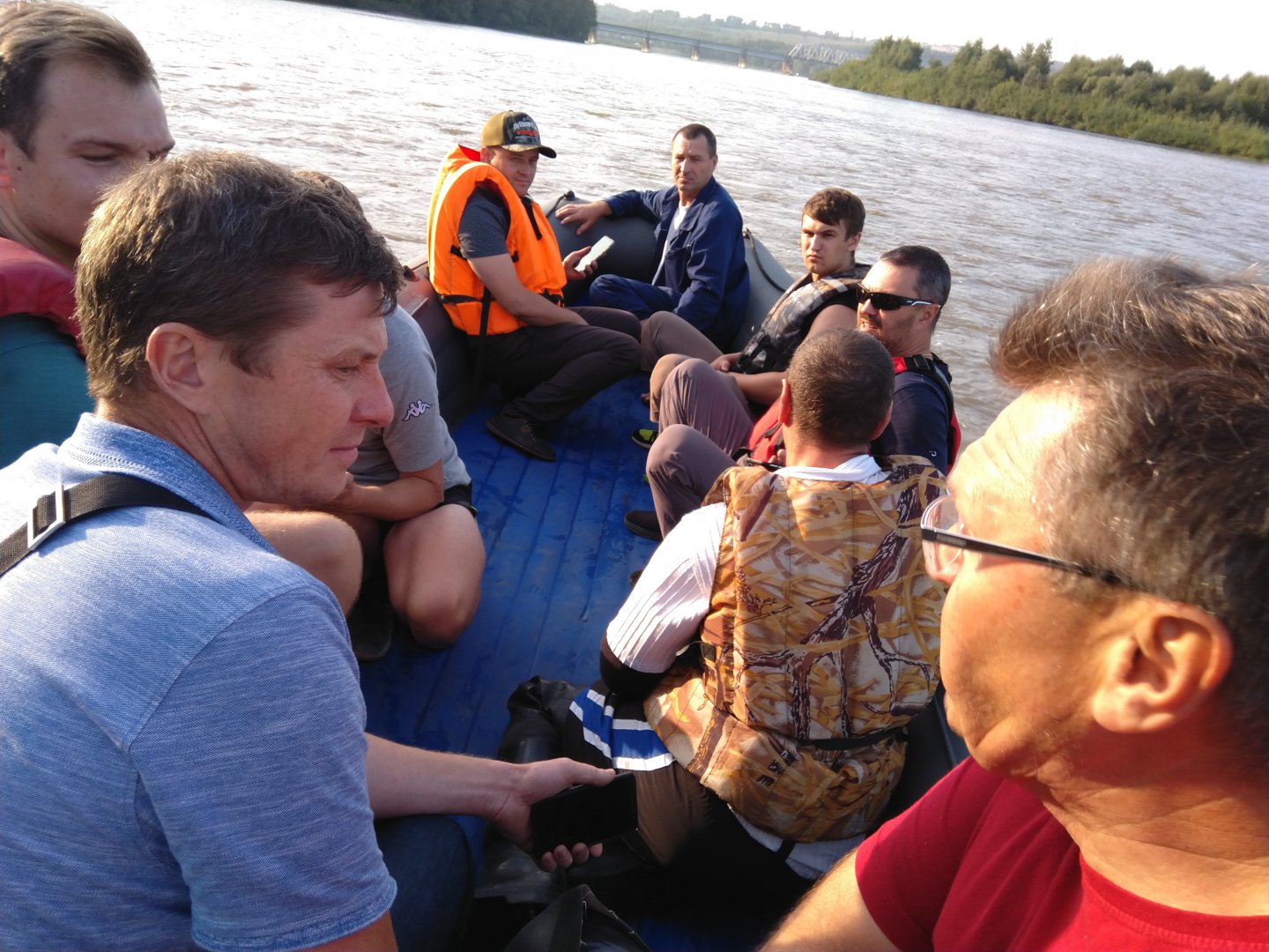 11 человек , 1000 кг..jpg