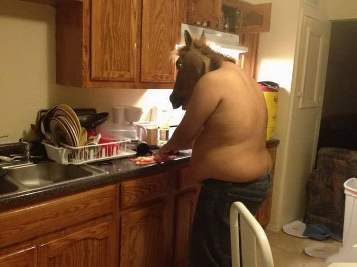 1490349447_wtf_guys_12.jpg
