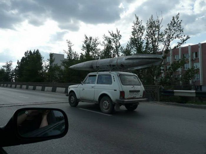 1493201617_russians_03.jpg
