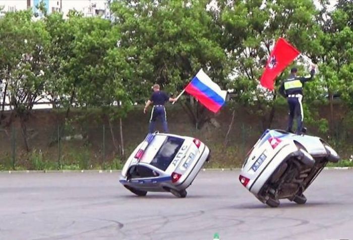 1505123320_russians_24.jpg