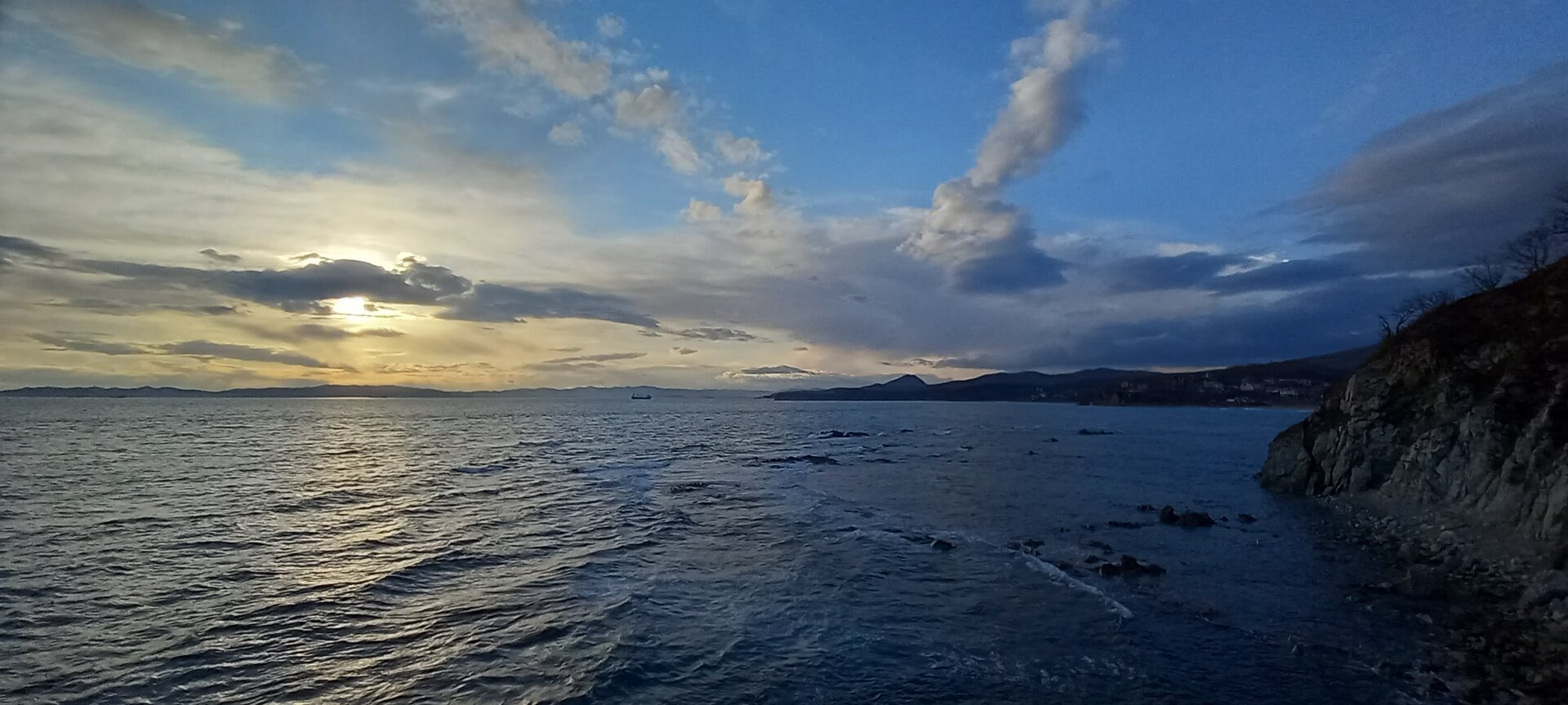 20220501_191739.jpg