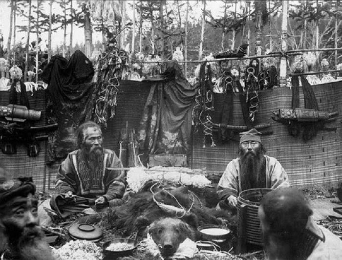 айны 1905.jpg
