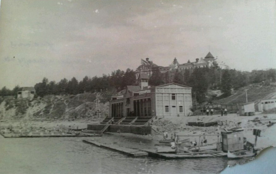 Аквапарк Хабаровский 50-е.jpg