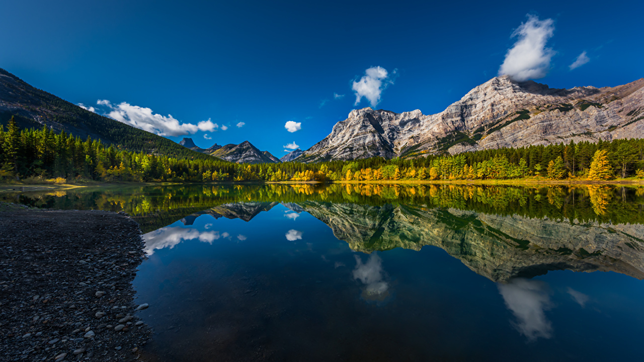 Canada_Mountains_Lake_Wedge_Pond_Reflection_607717_1280x720.jpg
