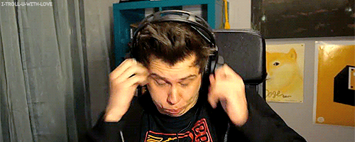 crazy-gif-tumblr-youtuber-Favim.com-2439006.gif