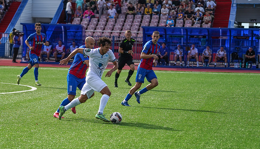 DSC09689_900.jpg