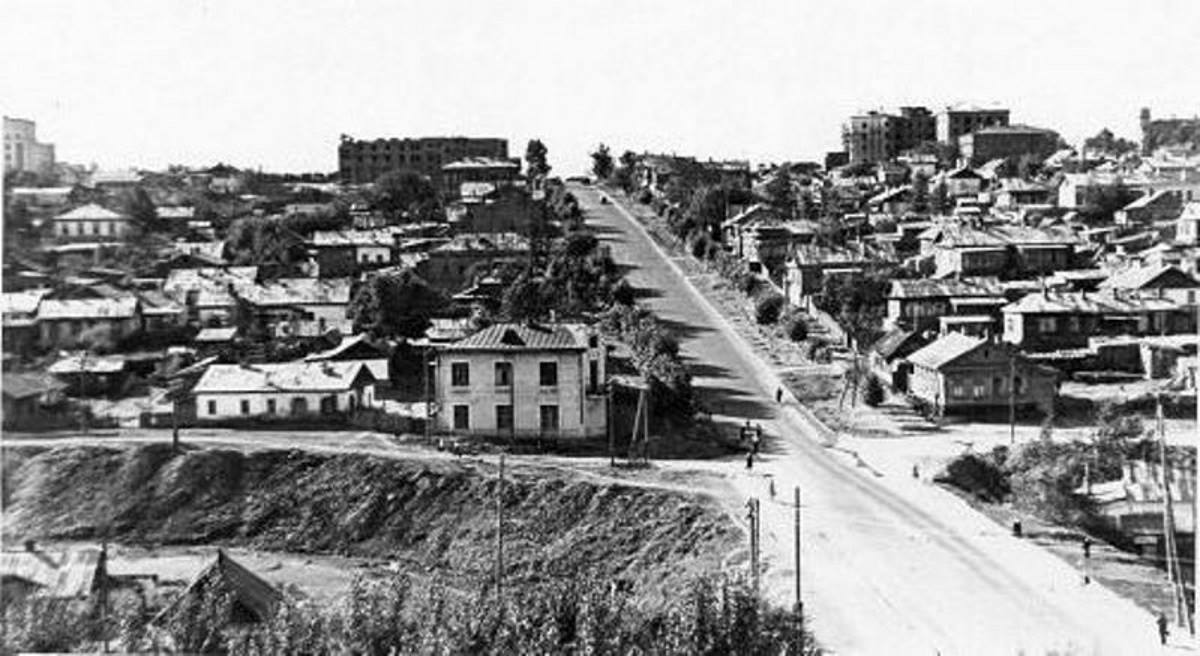 Дзержинского на Уссур бульвар.jpg