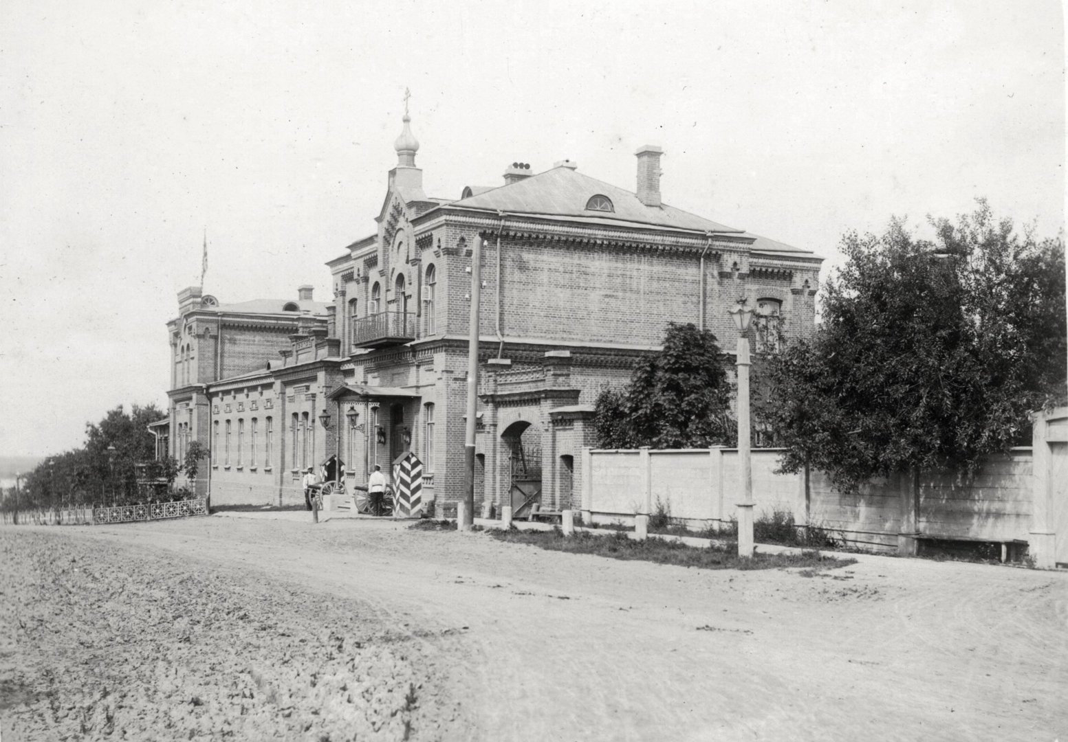 Генерал-губернаторский дом.jpg