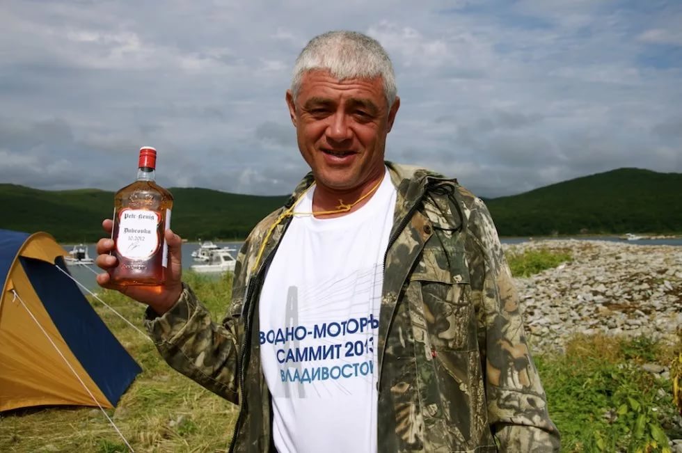 Гусаков-Гуляка 2.jpg