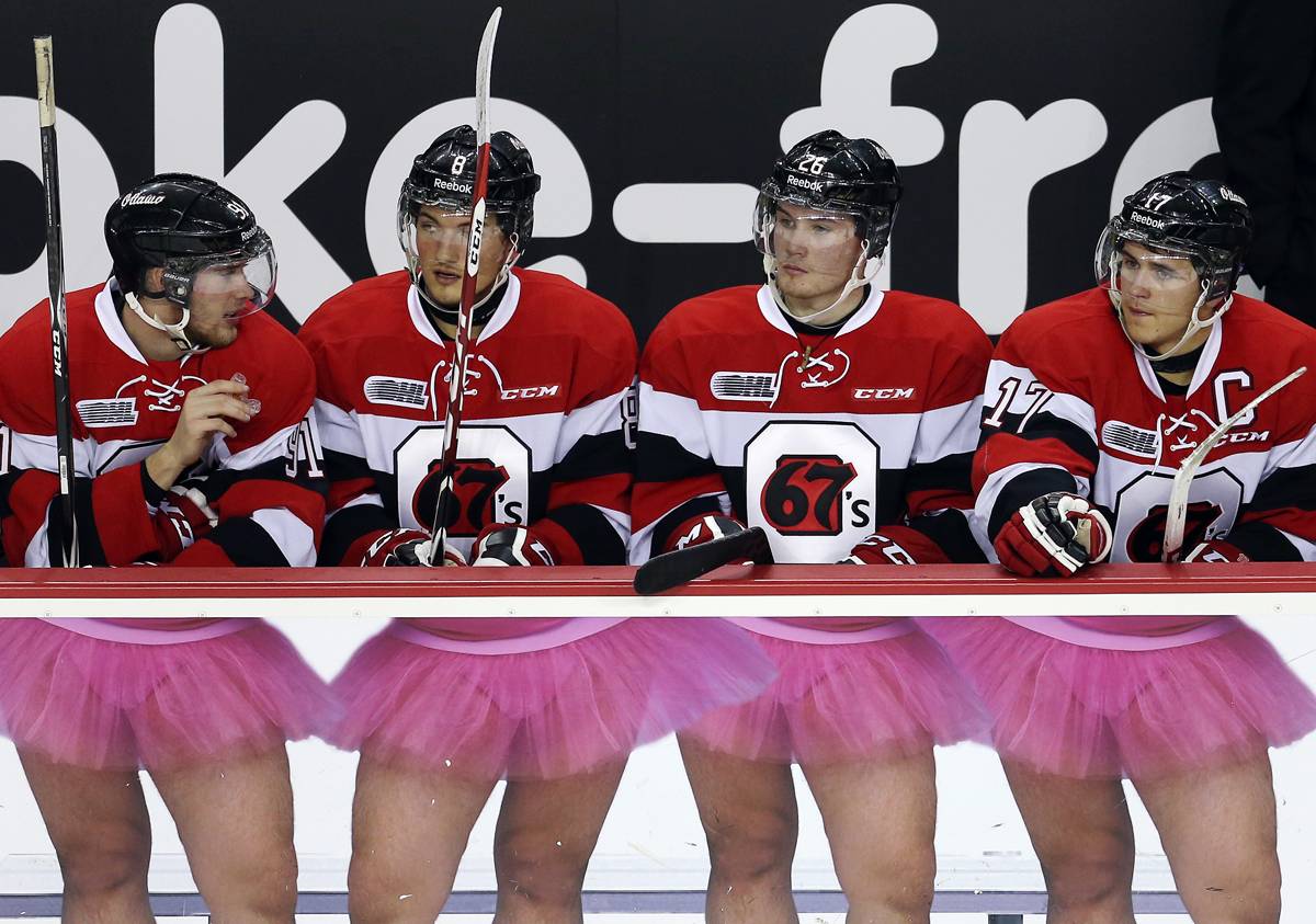 Hockey-players-from-the-Ottawa-67s-sit-in-the-perfect-spot-.jpg