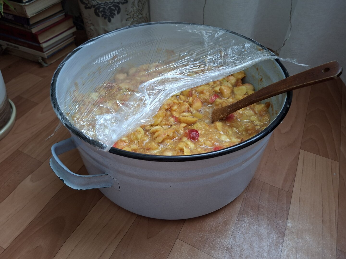 Яблоки.jpg
