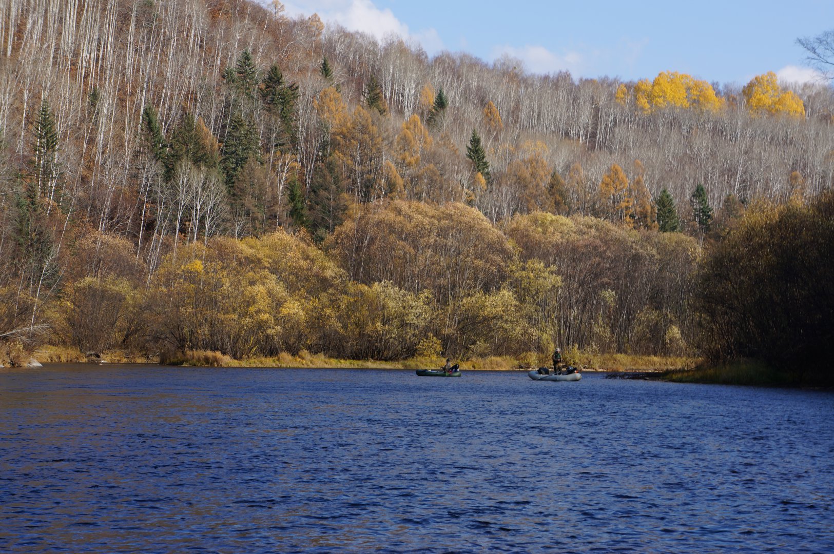 кидает стоя в мормыше.JPG