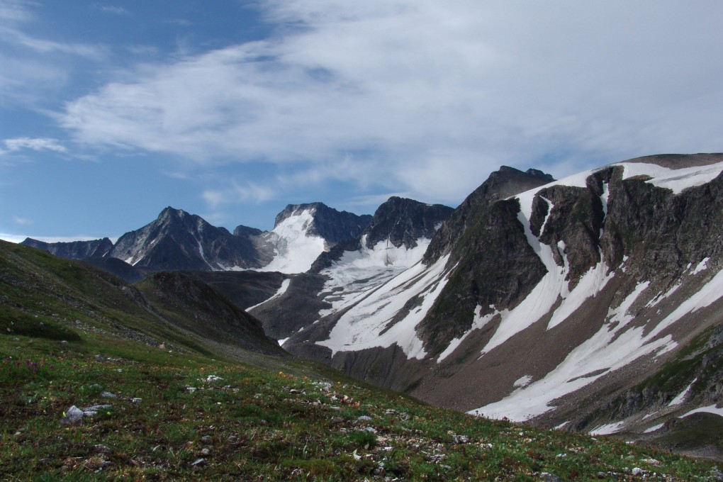 на перевале к пику.jpg