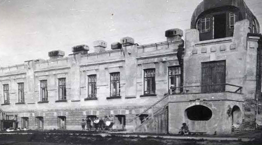 Напротив интура.jpg