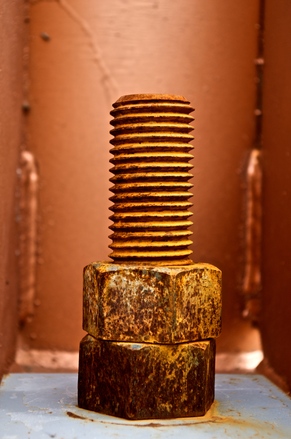 rusty-bolt-1156490.jpg