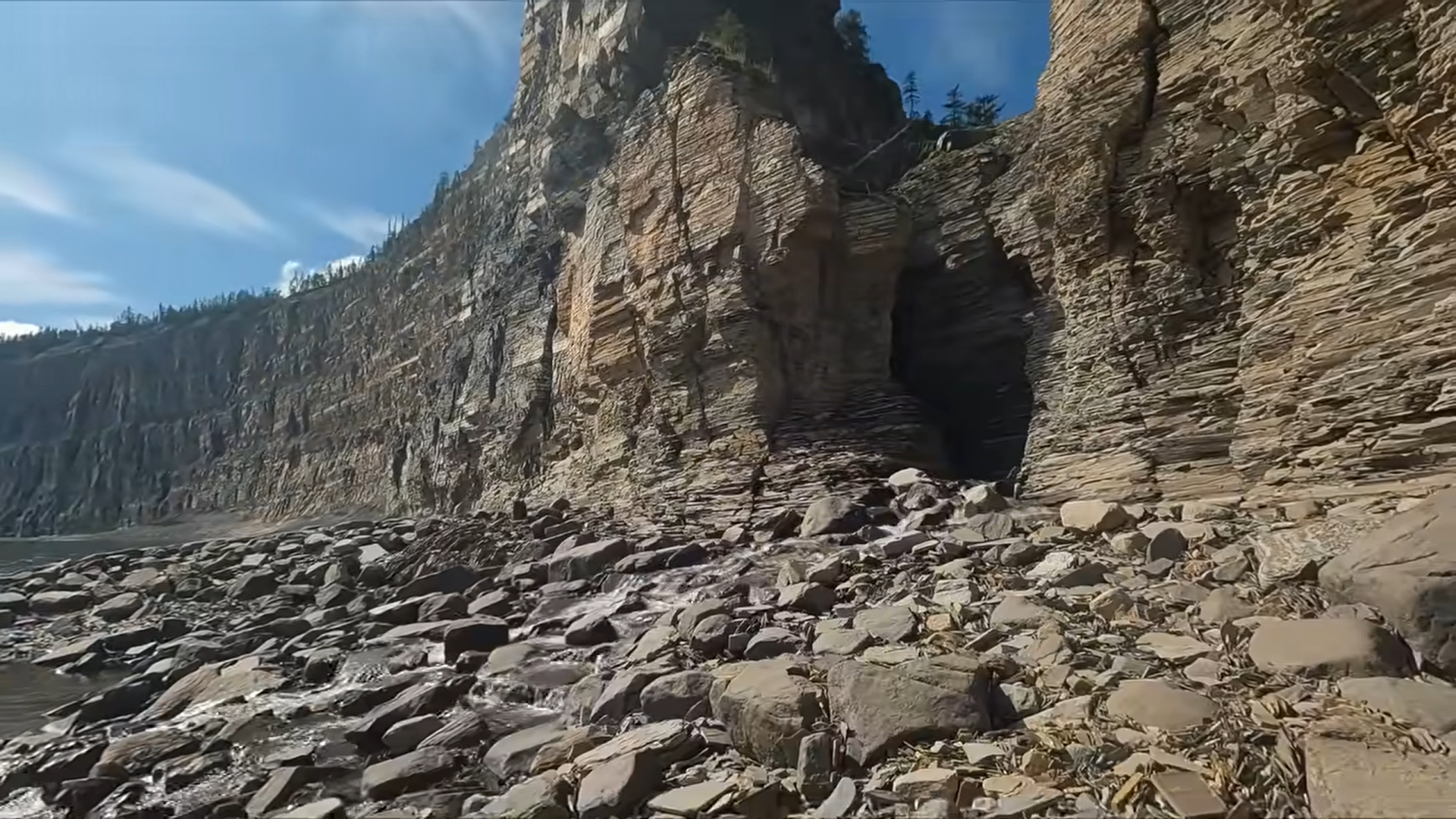 Снимок экрана 2025-10-29 234051.png