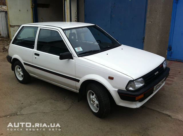 toyota_starlet__67069249f.jpg