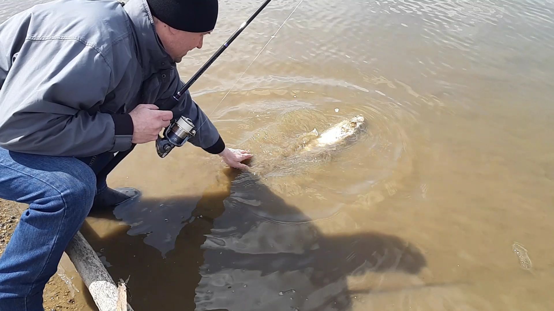VideoCapture_20190421-072357.jpg