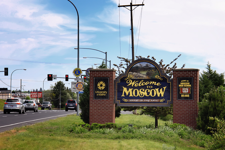 Welcome_to_Moscow,_Idaho.jpg