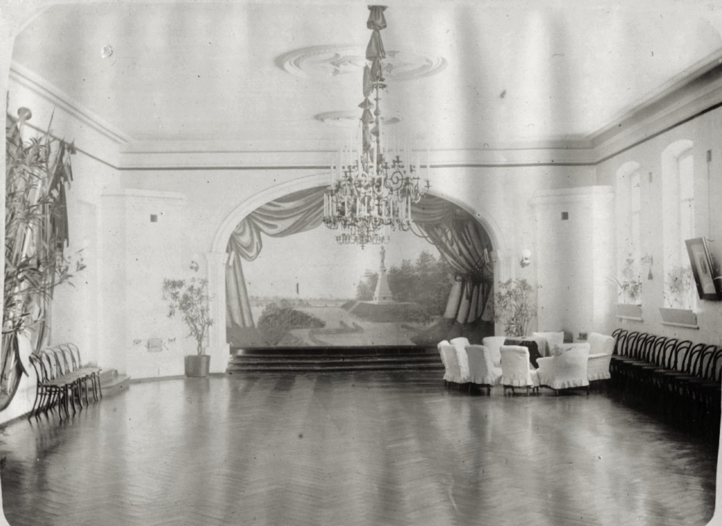 Зал военного собрания.jpg