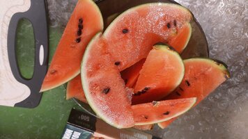 1b15de49-319a-4ab6-bc2e-1d484b8dc6d3.jpeg