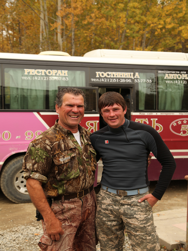 Maya2012AM-bus.jpg