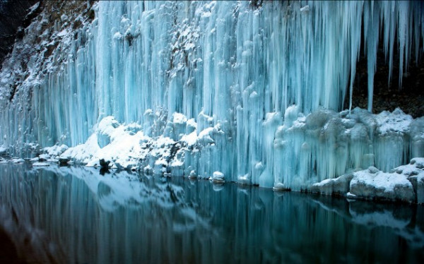 Frozen-Falls-15-634x396.jpg